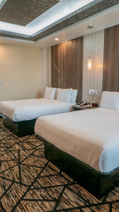 Surestay Hotel By Best Western Houston Southeast South Houston Exterior photo